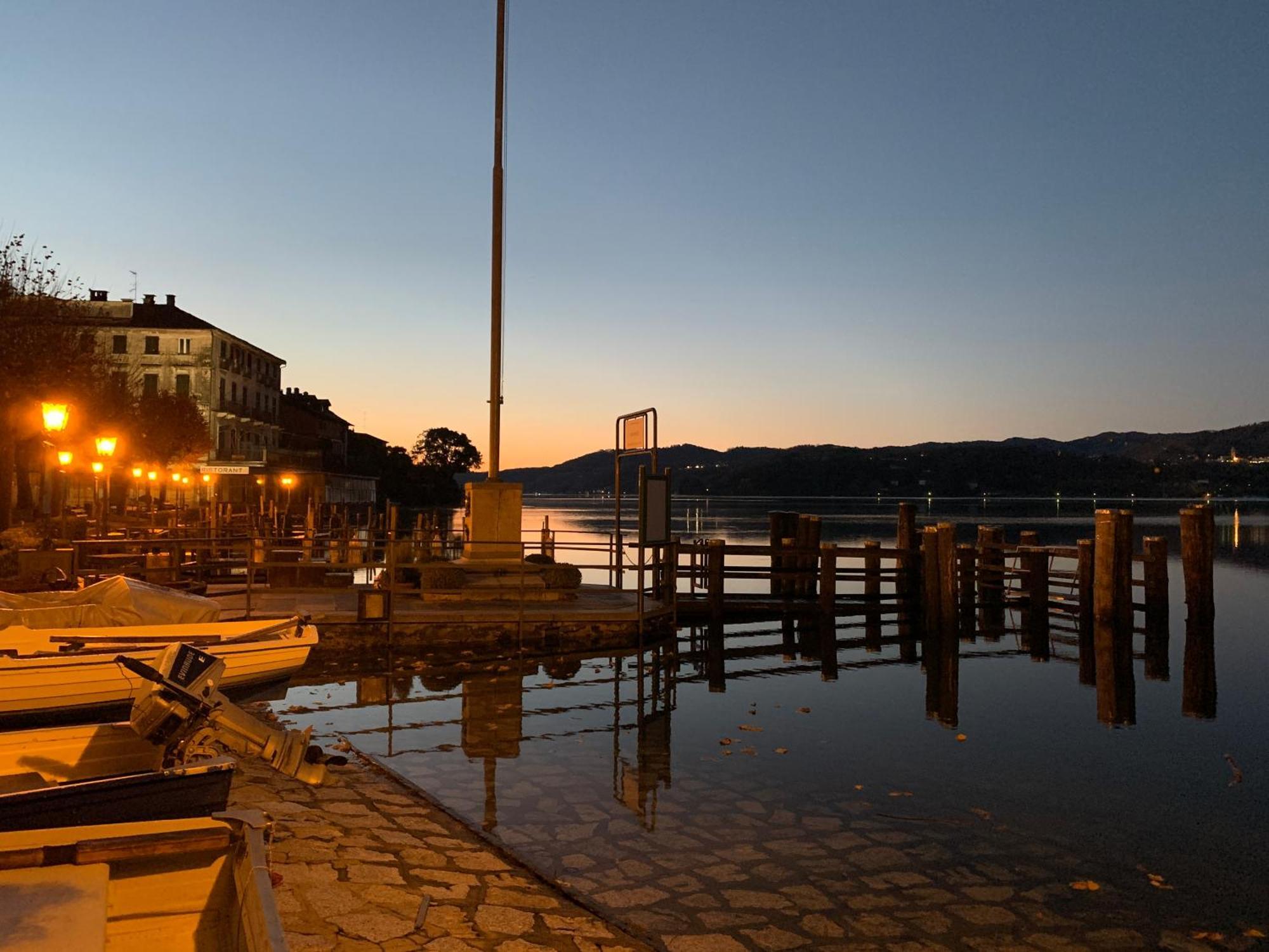 -Ortaflats- Appartamento L'Angolo Orta San Giulio Esterno foto