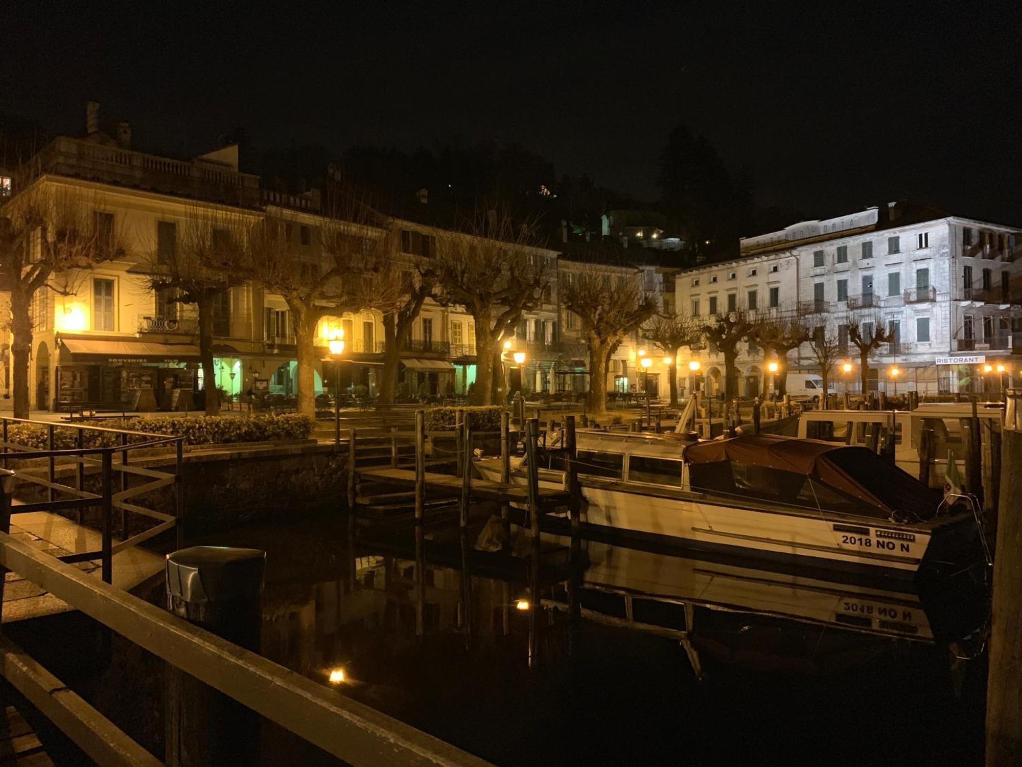 -Ortaflats- Appartamento L'Angolo Orta San Giulio Esterno foto